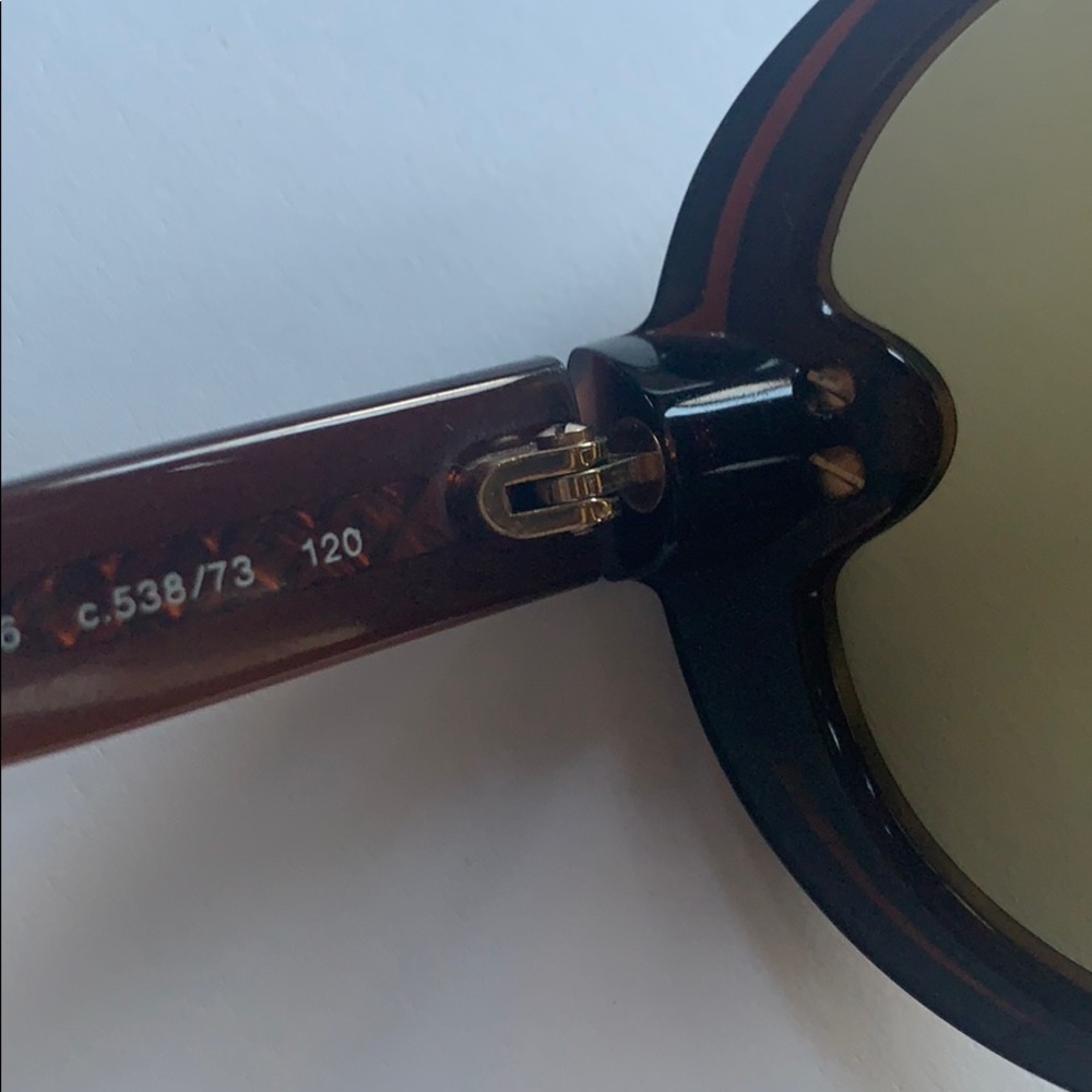 Vintage CHANEL shield Sunglasses Circa 2005 - Picture 13 of 15